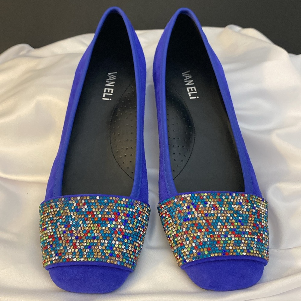NWOT💙VANELi Blue Suede shoes